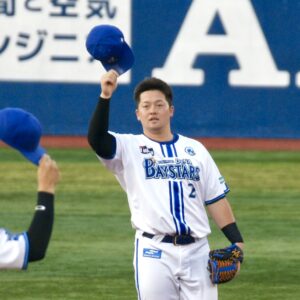 牧秀悟の嫁(妻)はチアでWBC？インスタと画像？成績と年棒？ドラフトと応援歌？