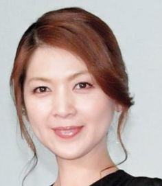 飯島直子の元旦那は前田亘輝と平塚まゆ？結婚は何歳で熟年離婚？再婚相手の写真？山梨の旅館はどこ？不動産？最後から二番目の恋？