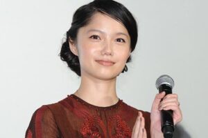 宮崎あおいの元旦那の高岡蒼佑は逮捕？馴れ初めと結婚式と離婚理由？岡田准一と温泉？自宅は豪邸？マクドナルドの写真？赤紙と映画？浮気と略奪の噂？出会いといつから交際？共演はアカデミー賞の作品？いつ結婚で披露宴は伊勢神宮？身長と雑誌のツーショット写真？天地明察とプライベートで土下座？ホロスコープで熱愛と破局？